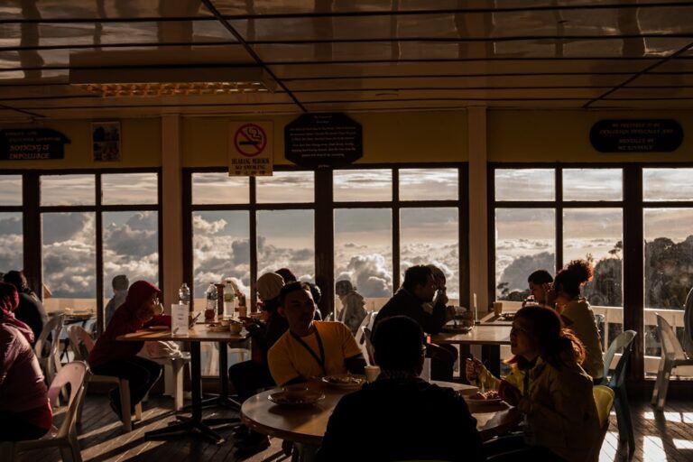 Best Backpacker Restaurants Cairns: Complete Backpacker Guide - Backpacker Australia guide